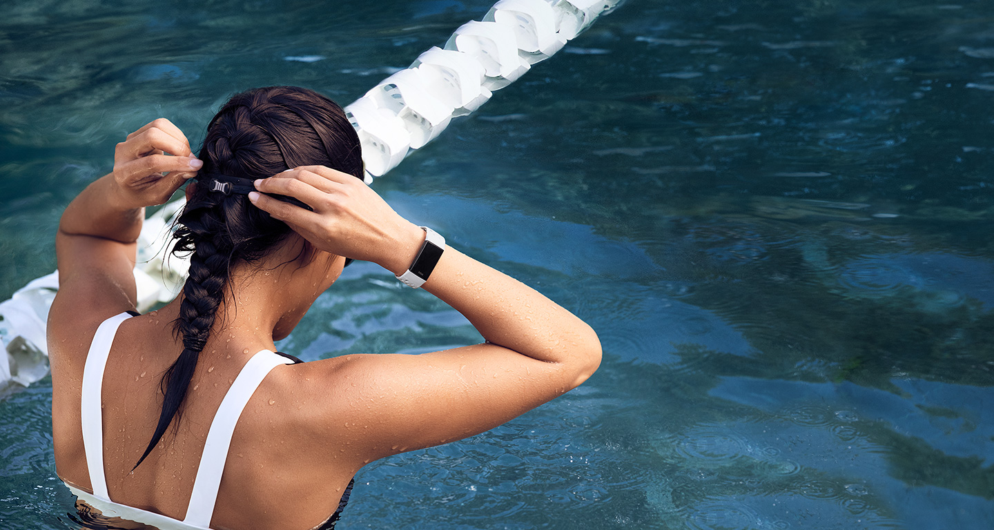 Vòng Đeo Sức Khoẻ Fitbit Charge 3 - Hàng Chính Hãng