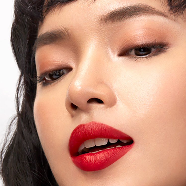 Bộ Đôi Hot Kiss : Fearless + Rebellious - Son Kem Dạng Bấm Loulou