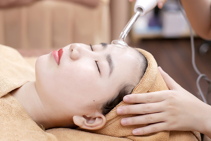 Liệu Trình Trẻ Hóa Da Bằng Mặt Nạ Tại Beu Spa