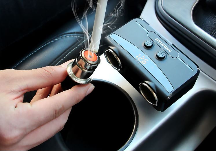 Cốc Sạc Xe Hơi Huyndai HY-32 2 Cổng Sạc Nhanh Và Lỗ Cắm Tẩu Thuốc - Hàng Chính Hãng