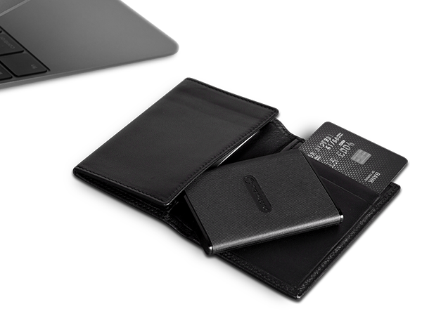 Thiết kế nhỏ gọn ổ cứng SSD ESD230C