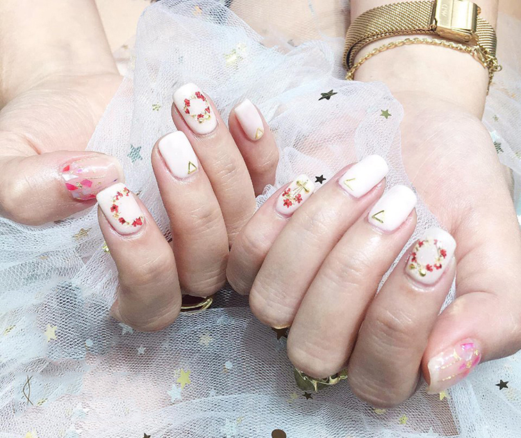 Combo Nail: Nhặt Da Tay Kết Hợp Sơn Gel TRINITY Tại MOH Beauty