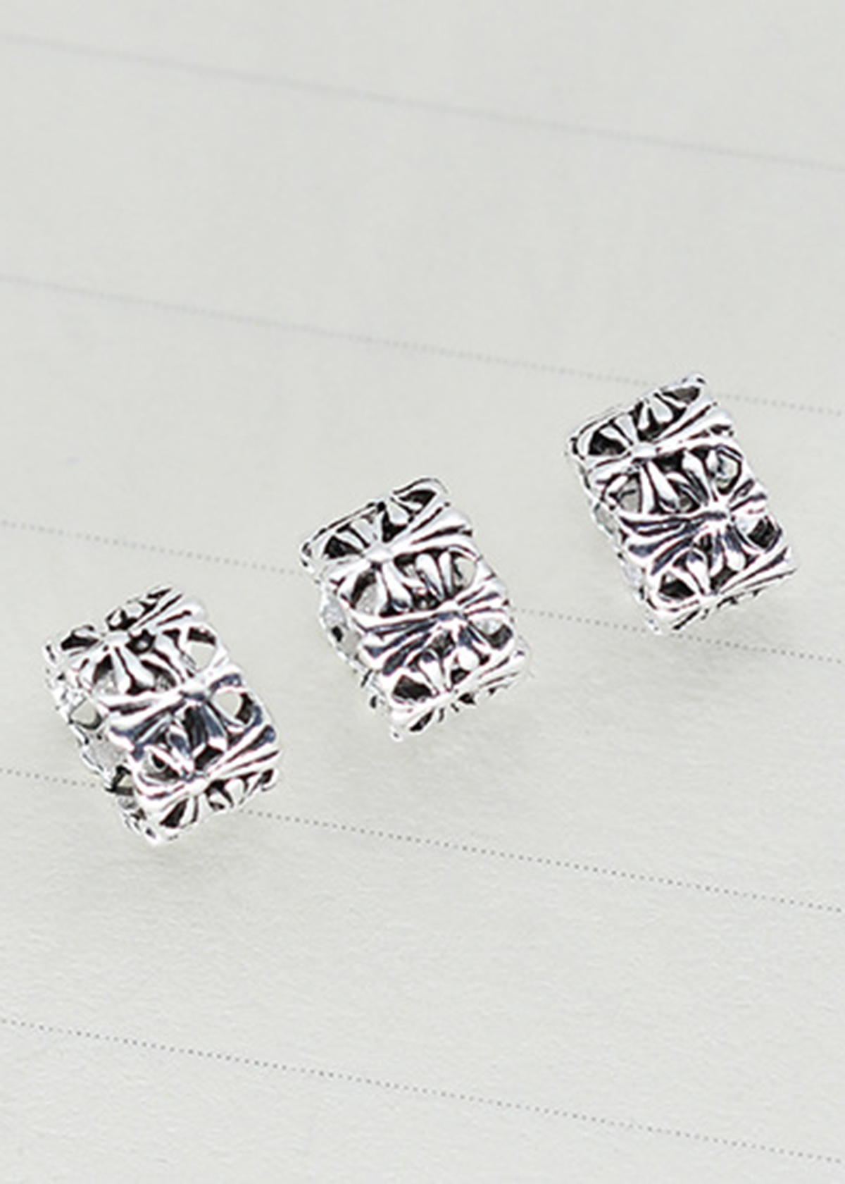 Combo 3 cái charm bạc chặn hoa văn - Ngọc Quý Gemstones