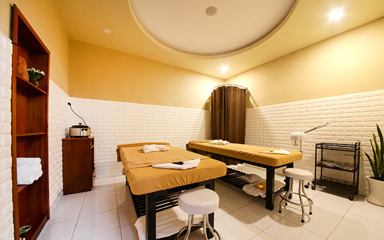 Liệu Trình 80 Phút Chăm Sóc Da Bằng Vitamin C Kết Hợp Đắp Mặt Nạ Thảo Dược (Miễn Tip) Tại Thị Spa