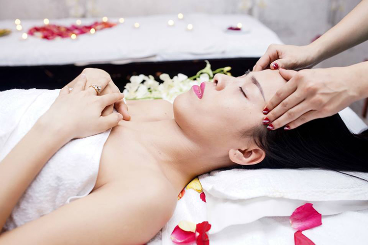 Tắm Trắng Hồng Da Thiên Nhiên (Miễn Tip) Tại Kalin Spa