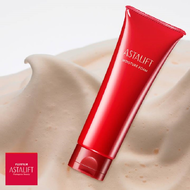 Bộ sản phẩm dưỡng da ban đêm Astalift (Astalift Night Cream 30g + Astalift Moisture Foam 100g)