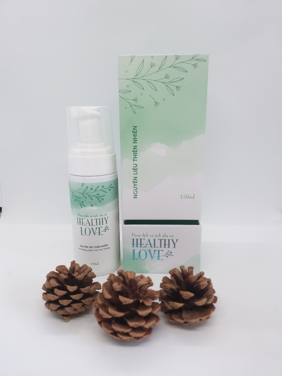 Dung Dịch Vệ Sinh Phụ Nữ Healthy Love Chai 150ml 9