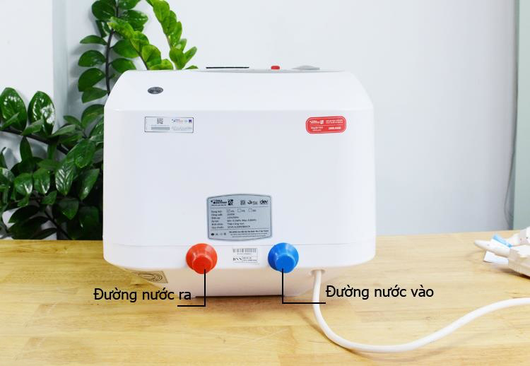 Bình nóng lạnh Rossi R15 Ti - 15 lít (Hàng chính hãng)