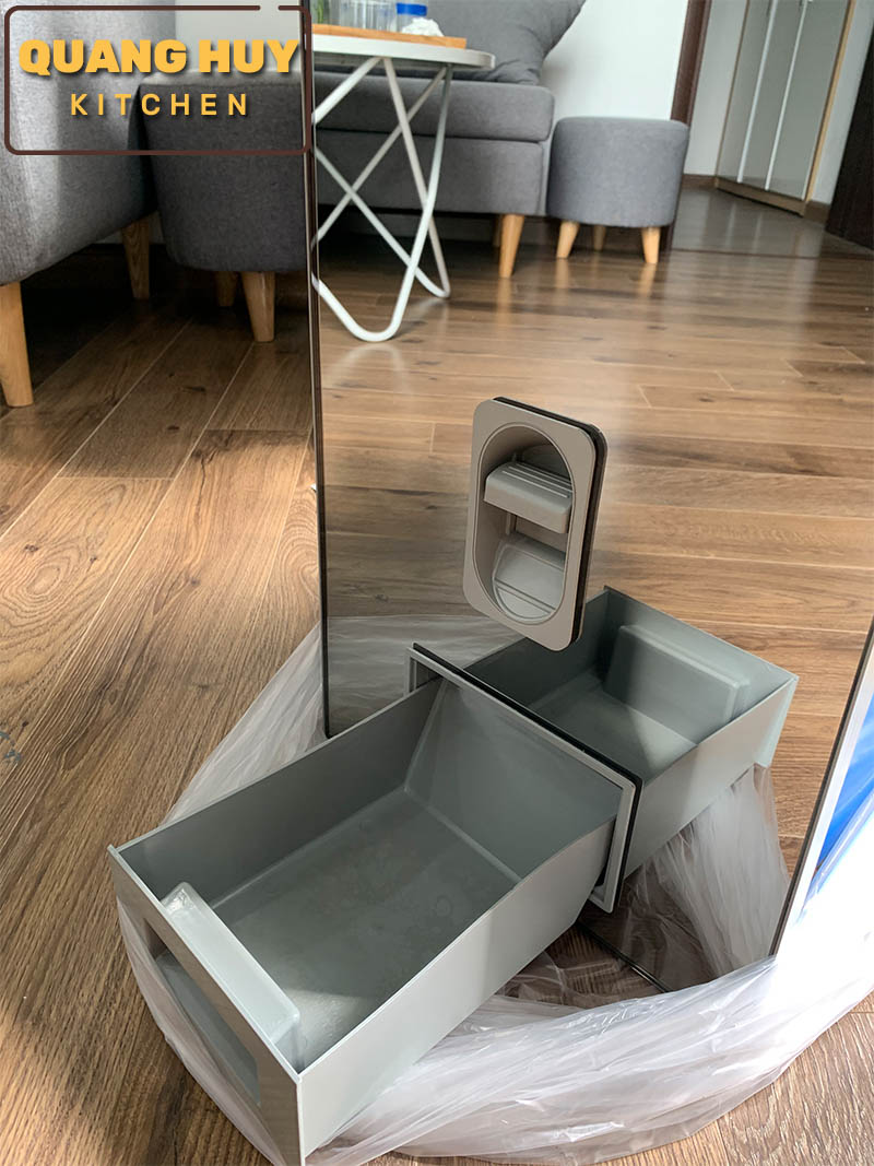 thung-gao-am-tu-mat-guong