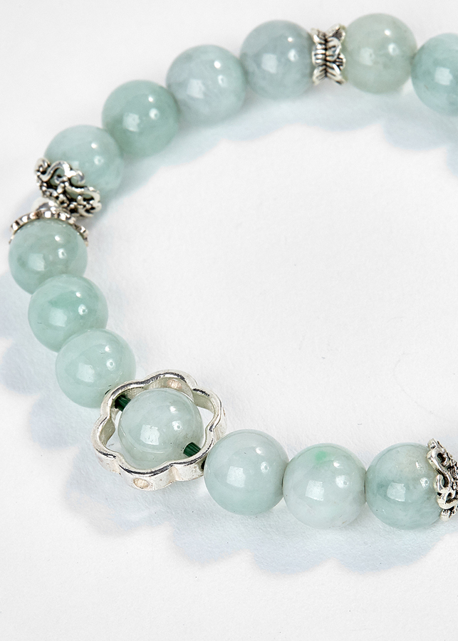 Vòng Tay Cẩm Thạch Phỉ Thúy Phối Charm Hoa Bạc Ngọc Quý Gemstones