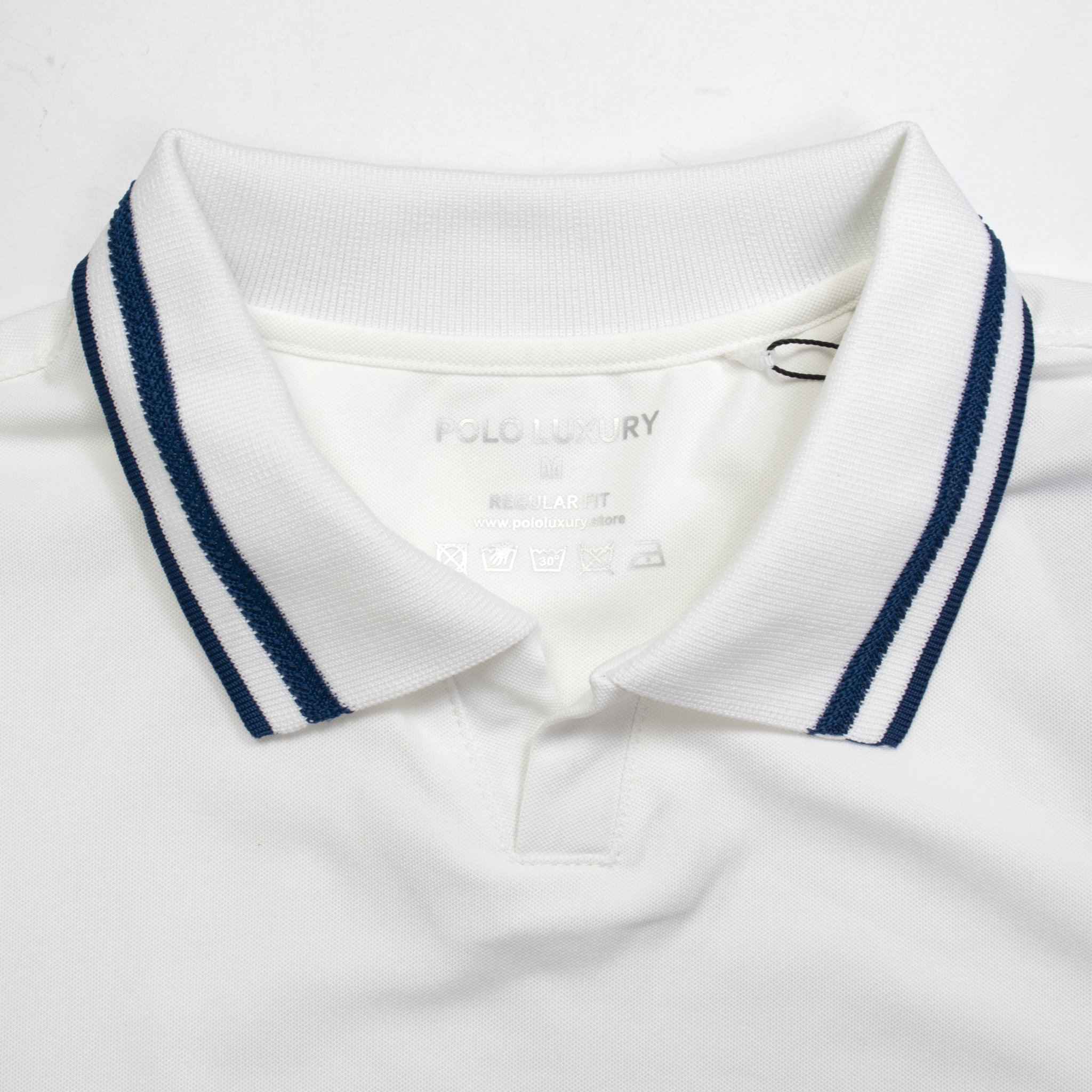 Áo phông công ty màu trắng form rộng cho nam nữ 134