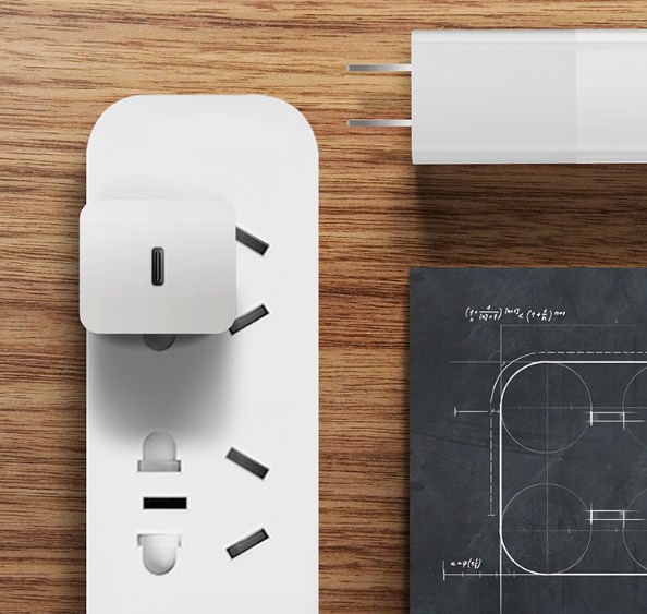 Lenovo Thinkplus lipstick power adapter 65W multi-fast fast charge support Type-C elegant white Lenovo Thinkplus lipstick power adapter 65W multi-fast fast charge support Type-C elegant white