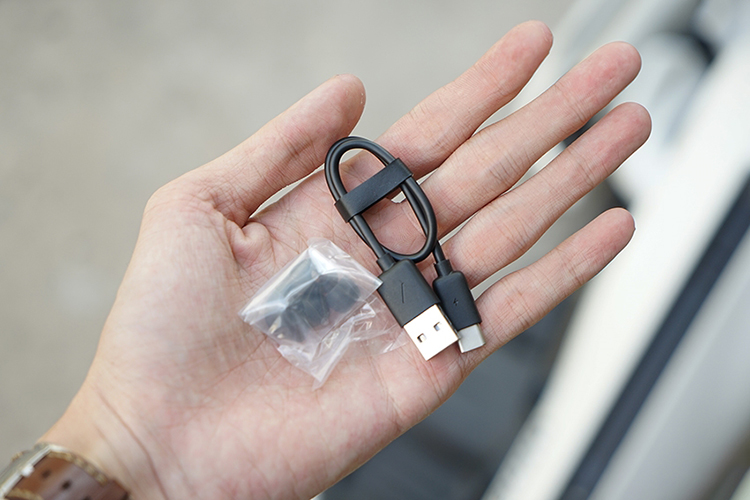 Tai Nghe Bluetooth True Wireless Harman Kardon Fly TWS - Hàng Chính Hãng