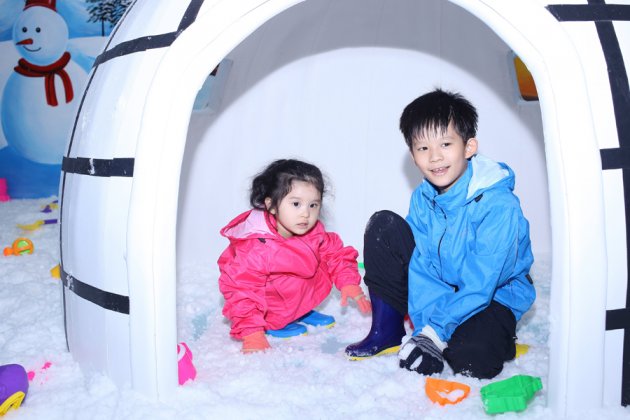 HN - Thỏa sức vui chơi trong thành phố tuyết tại Khu vui chơi Snow World - Áp dụng cả tuần và ngày lễ