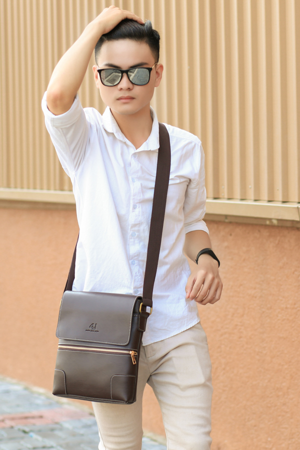 Túi Đeo Chéo Nam 4U D272N (28 x 24 cm) - Nâu