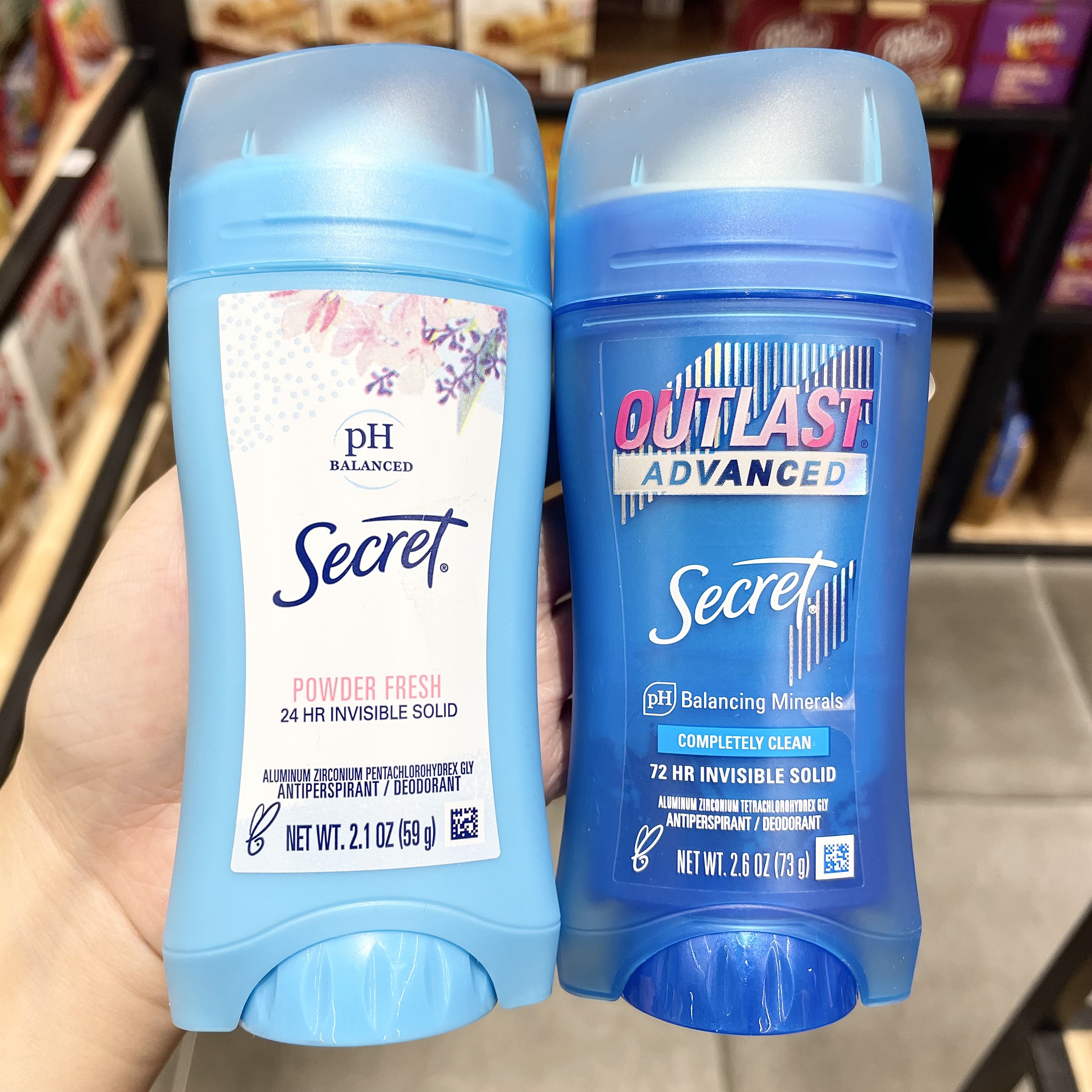 Lăn khử mùi nữ Secret Clear Gel Luxe Lavender 73g ngăn mồ hôi- Mỹ