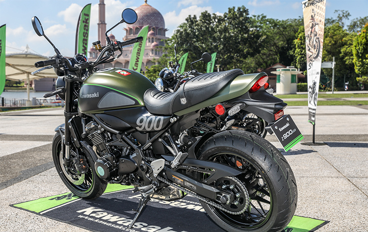 Кавасаки 900 RS
