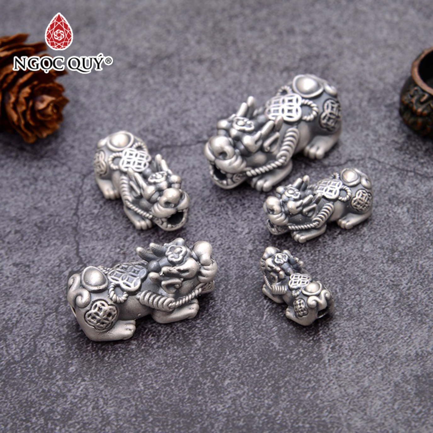 Charm bạc tỳ hưu xỏ ngang - Ngọc Quý Gemstones - 26.5mm