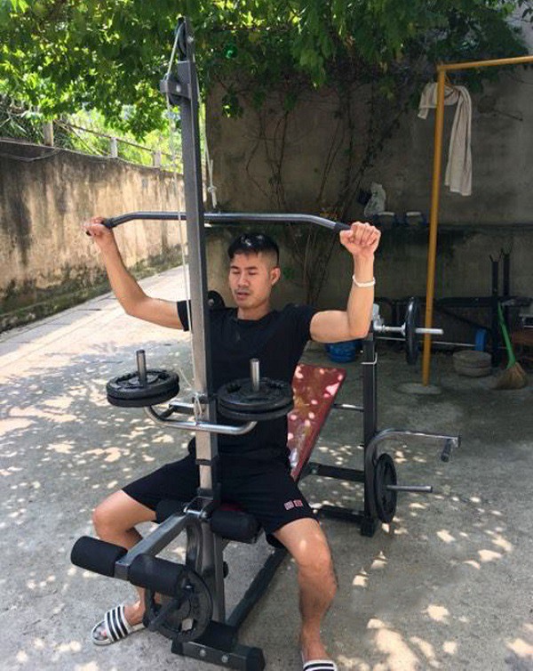 Ghế tập tạ đa năng