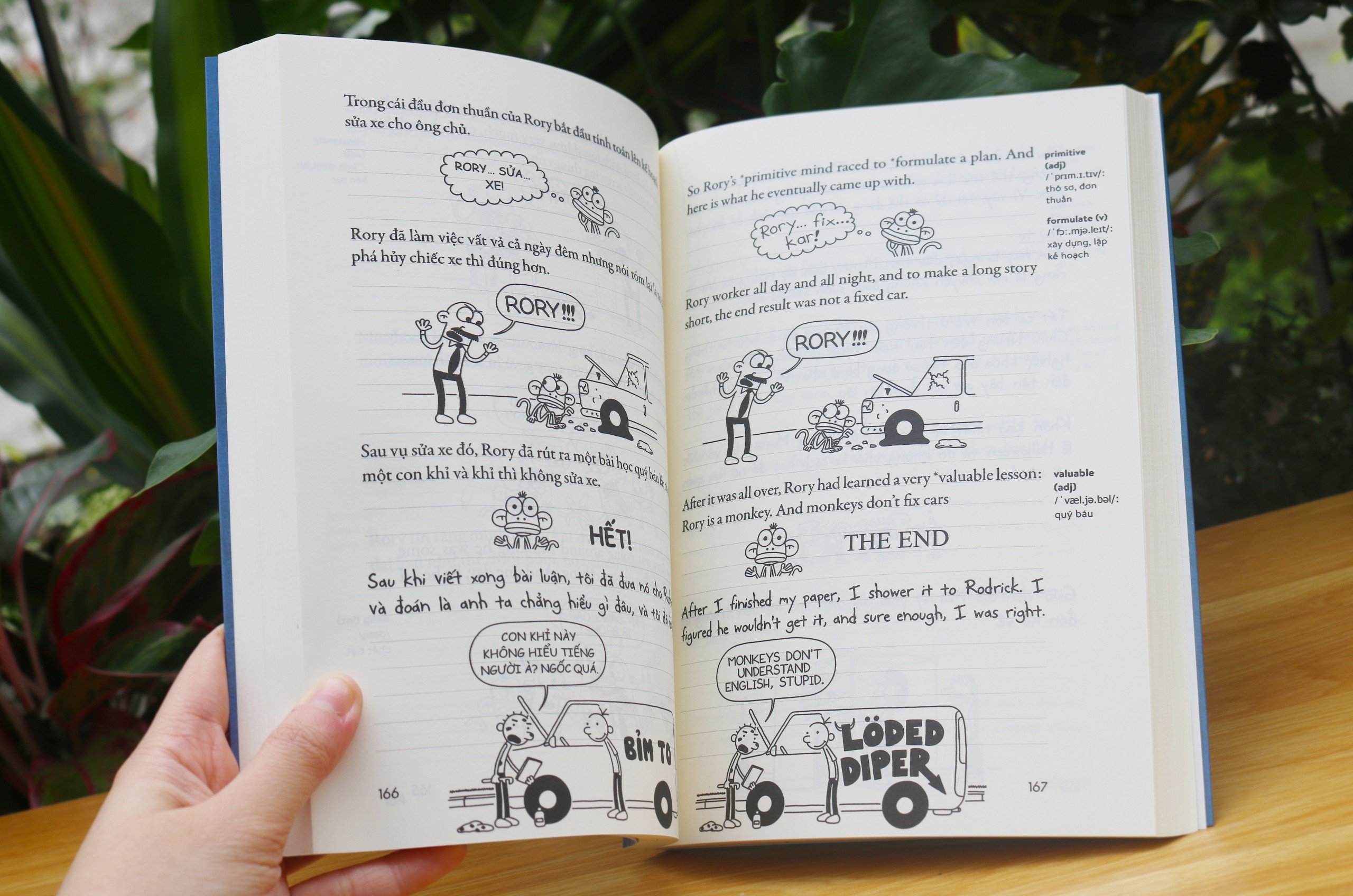 [Combo tập 6-10] Sách Song Ngữ: Nhật Ký Chú Bé Nhút Nhát - Diary Of A Wimpy Kid - Truyện song ngữ dành cho thiếu nhi có note từ vựng, tặng kèm file nghe - HG Books