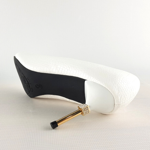 Giay cao got mui nhon van gia da ca sau dinh da si gold vang