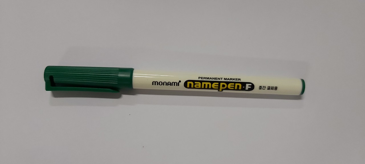 MONAMI- Bút dạ kính monami Namepen-F một đầu ngòi trung (1 Hộp có 12 cây bút )