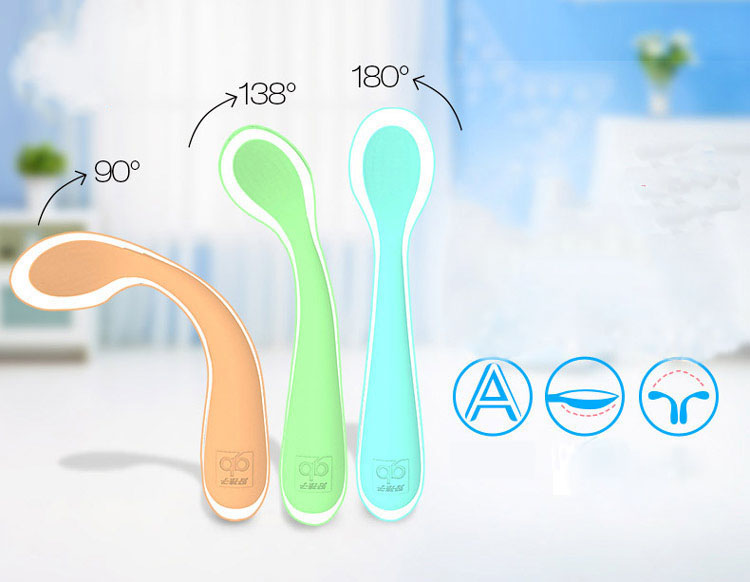 Muỗng Nhựa Mềm Cho Bé GB J80054