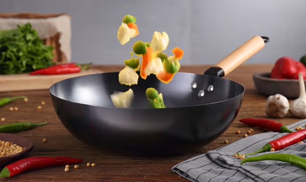 Chảo Gang Maxcook MCC700
