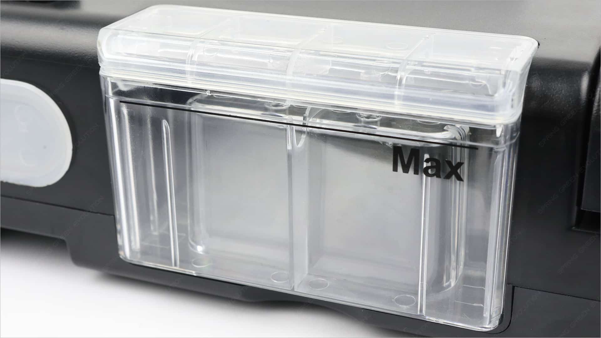 Trang bị hộp chứa nước thừa, có thể hút cả thực phẩm có nước