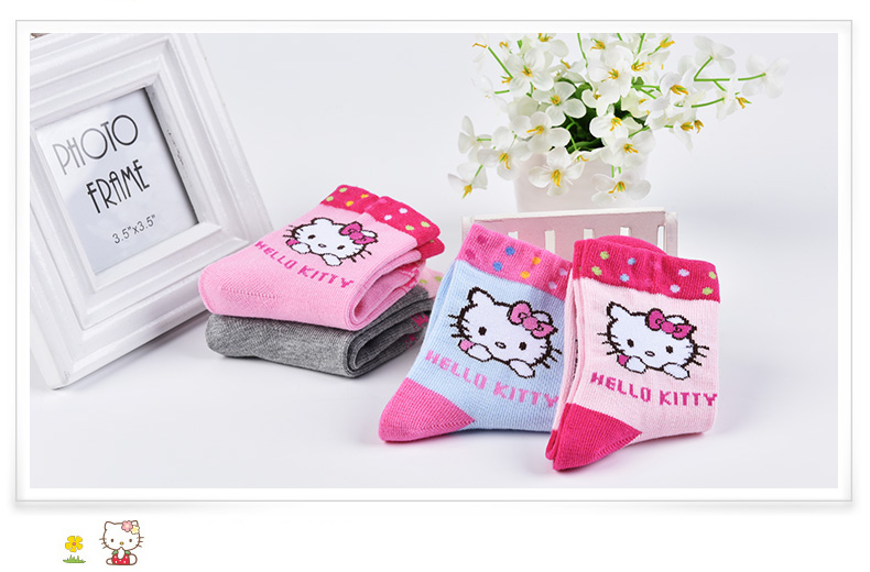 Tất Cotton Hello Kitty Cho Bé Gái (20-22CM) (4 Đôi)