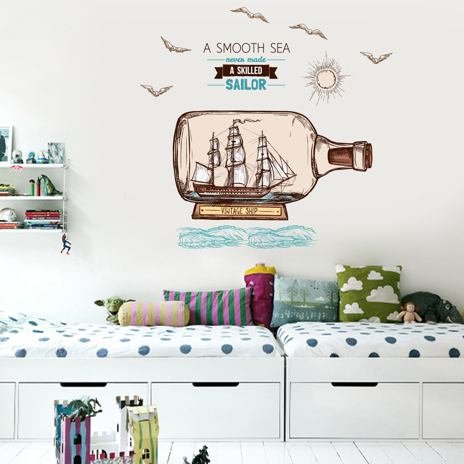 Decal Vintage Ship và thông điệp (A Smooth Sea never made a skilled Sailor) AmyShop DKN100 - 90 x 90 cm