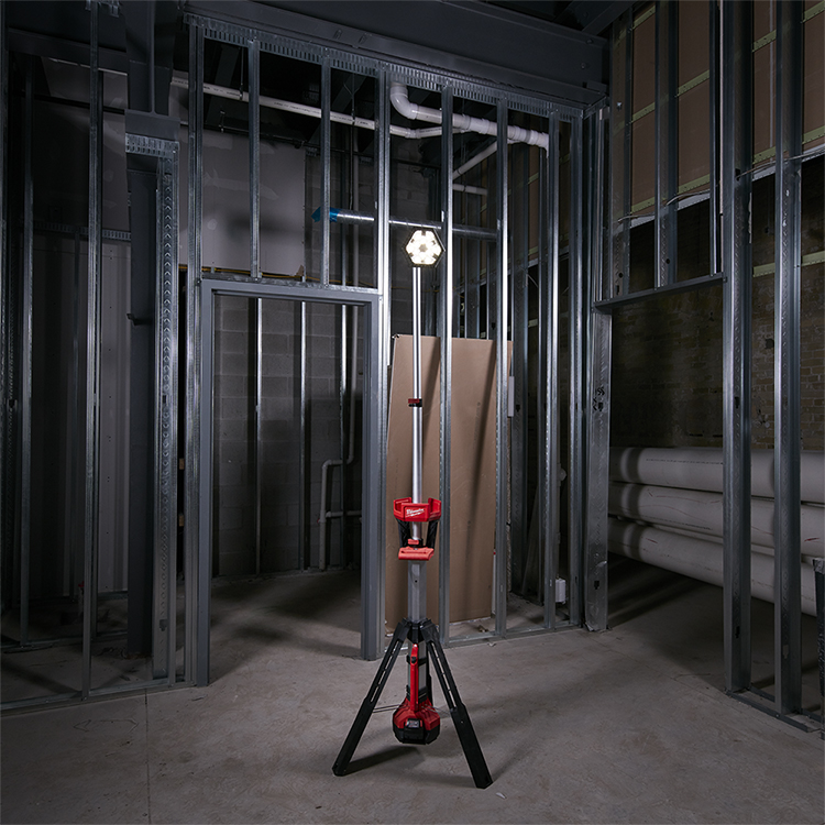 Thân Đèn LED đứng Milwaulkee M18 SAL-0