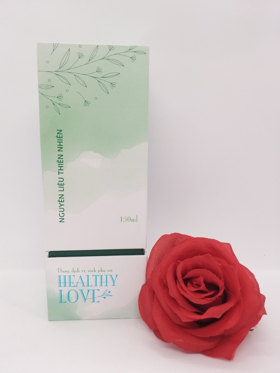 Dung Dịch Vệ Sinh Phụ Nữ Healthy Love Chai 150ml 3