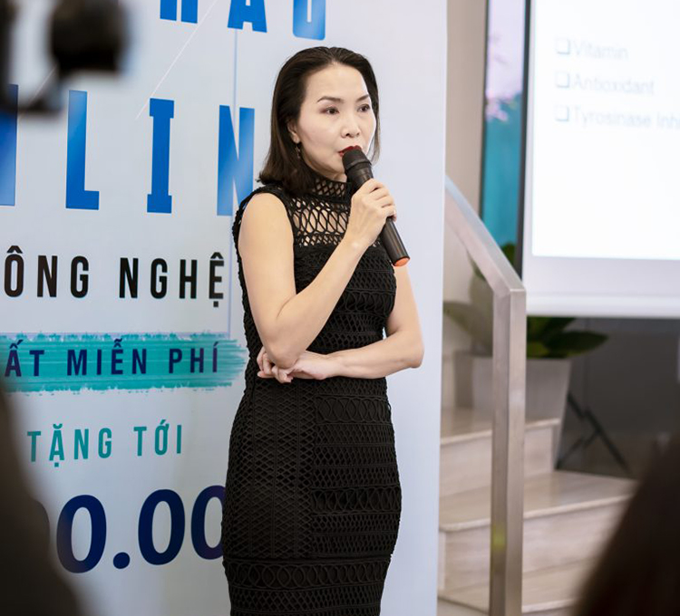 Emilie - Liệu trình điều trị sẹo rỗ Recosma Scar