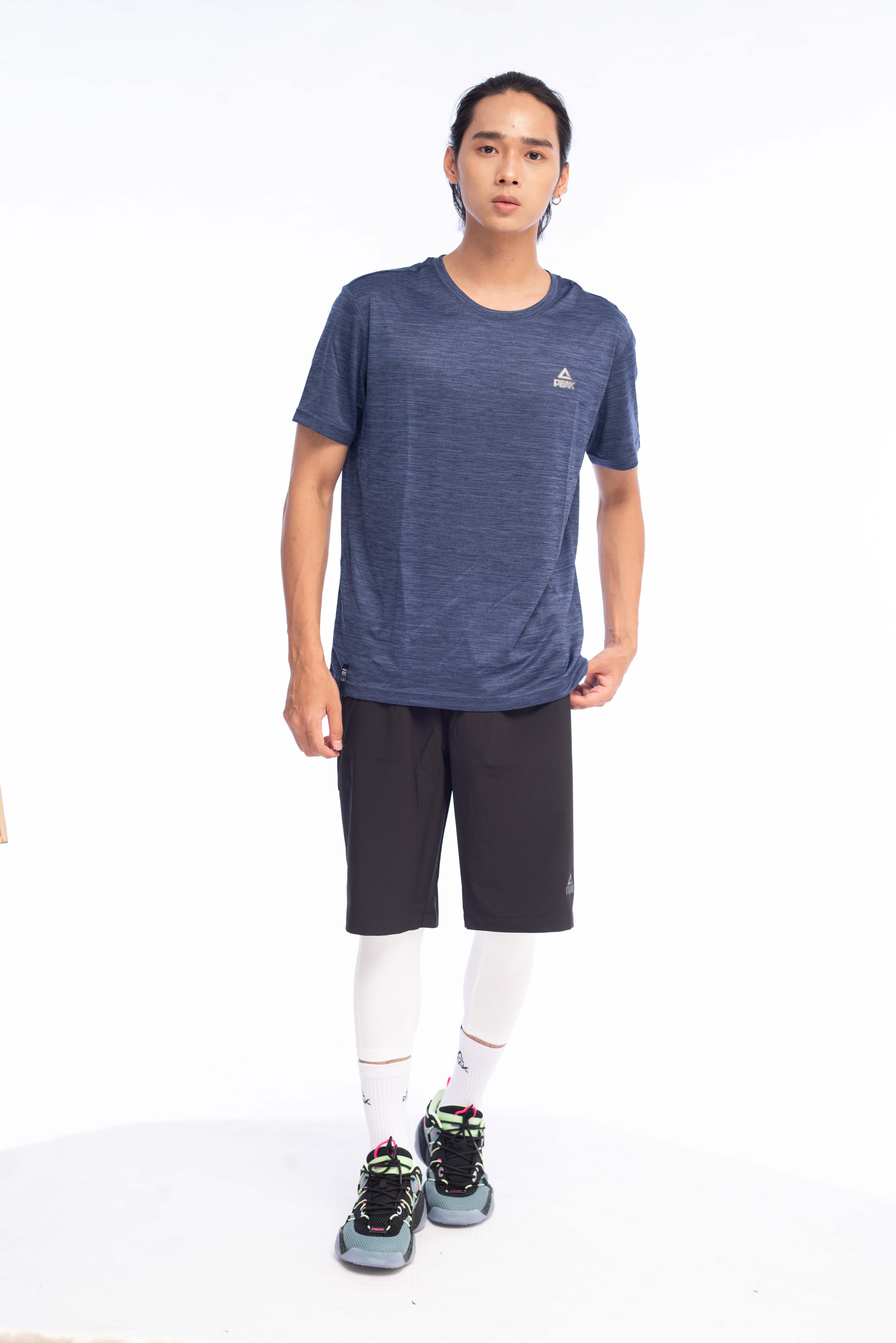Áo Phông Cổ Tròn Nam PEAK FW612757