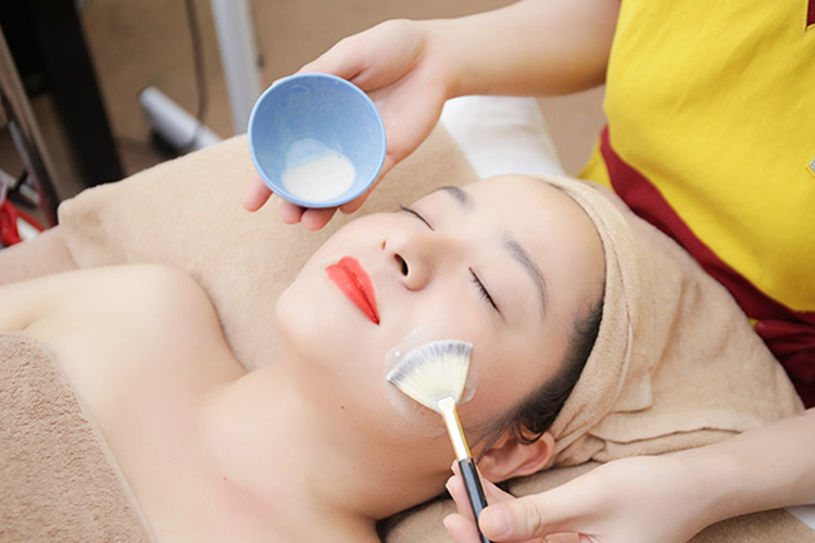 Liệu Trình Trị Thâm Bằng Serum Vitamin C Obagi  Tại Thiên Ngân