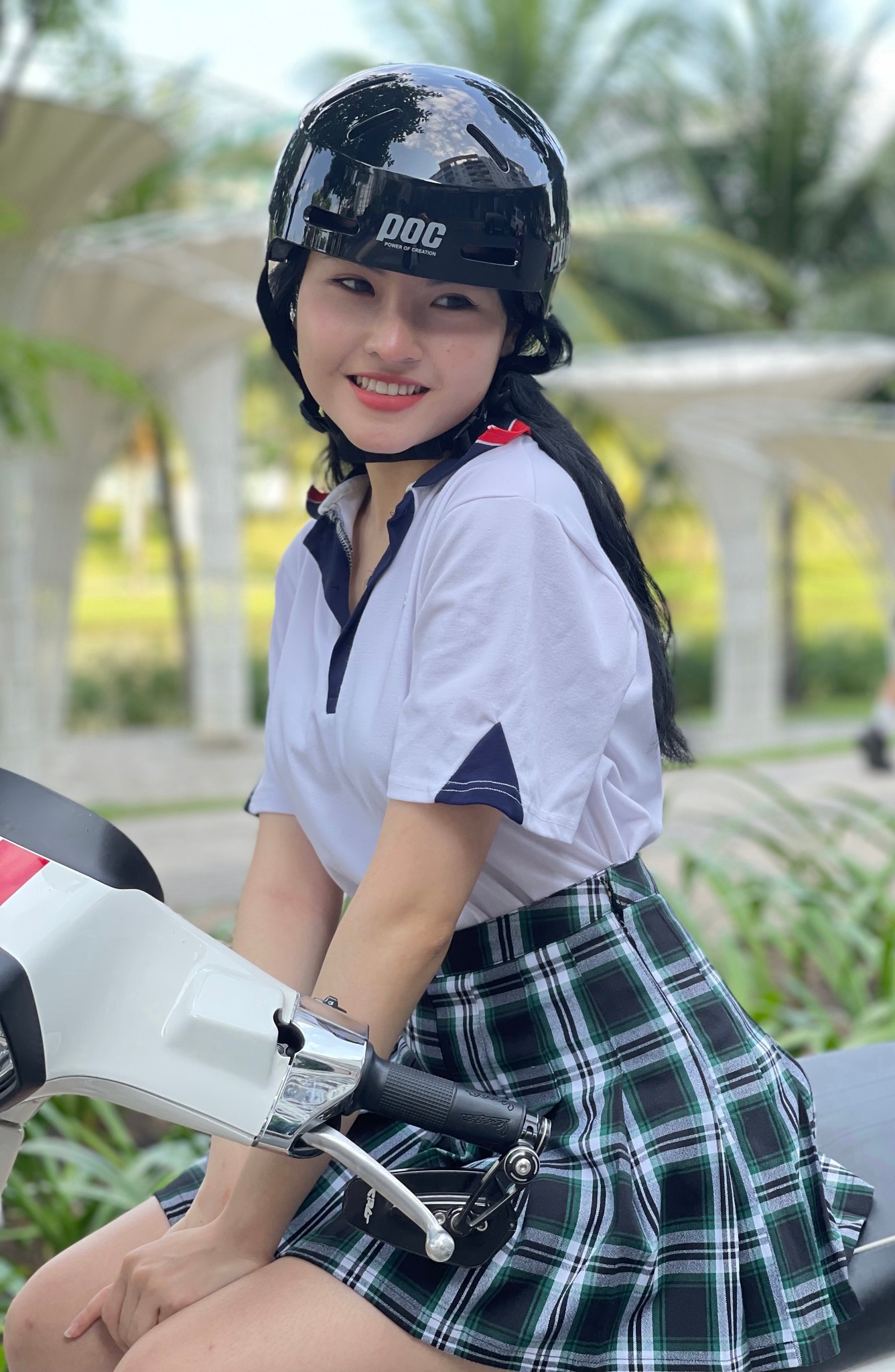 Nón bảo hiểm xe đạp POC P05 nhẹ thoáng mát freesize chính hãng