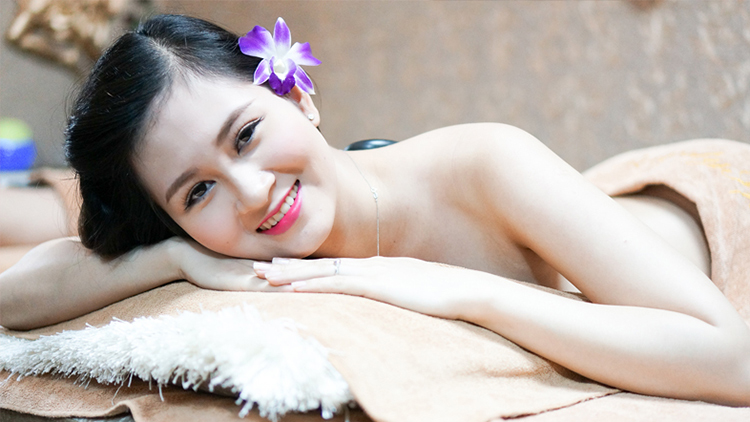 Huyền Vương Beauty& Spa- Tắm trắng phi thuyền dưỡng chất thiên nhiên body + Tẩy Da Chết Cho Mặt