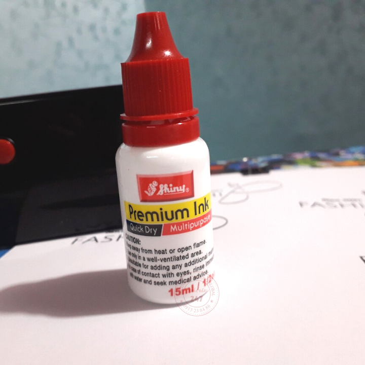 Mực con dấu đóng lên mọi chất liệu