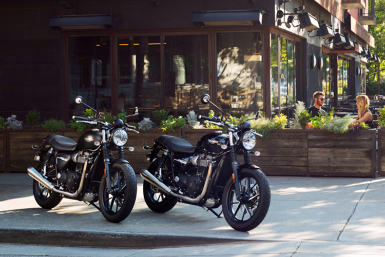 Xe Môtô Triumph Street Twin - Đen Bóng