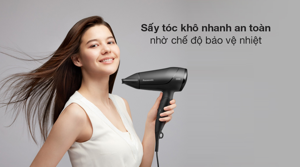 Máy sấy tóc Panasonic EH-ND65-K645 – Công suất tương đương 2300W – Sấy nóng lạnh – Đầu sấy tạo kiểu 11mm – Hàng chính hãng