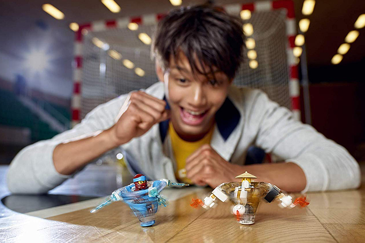 Con Quay Lốc Xoáy Nước Và Lốc Xoáy Tối Thượng LEGO 70663