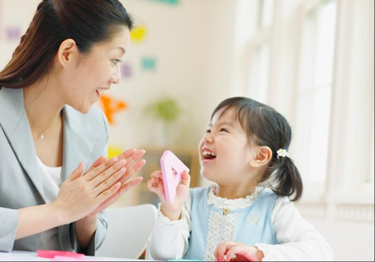 Unica- Khóa Học Giáo dục sớm 3-6 tuổi: Để con phát triển ngôn ngữ vượt trội