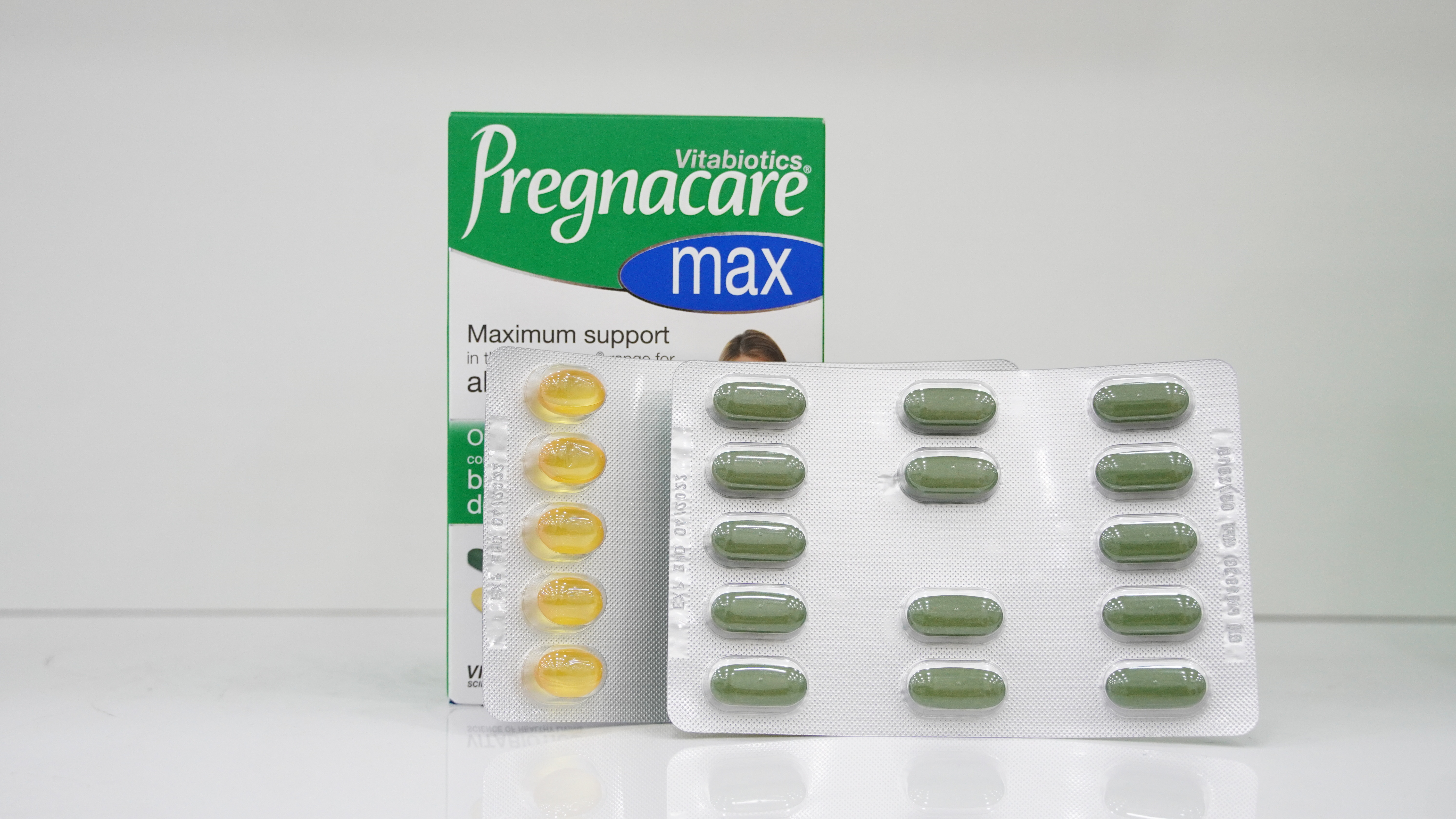 Vitamin tổng hợp cho bà bầu Pregnacare Max 84 viên 4