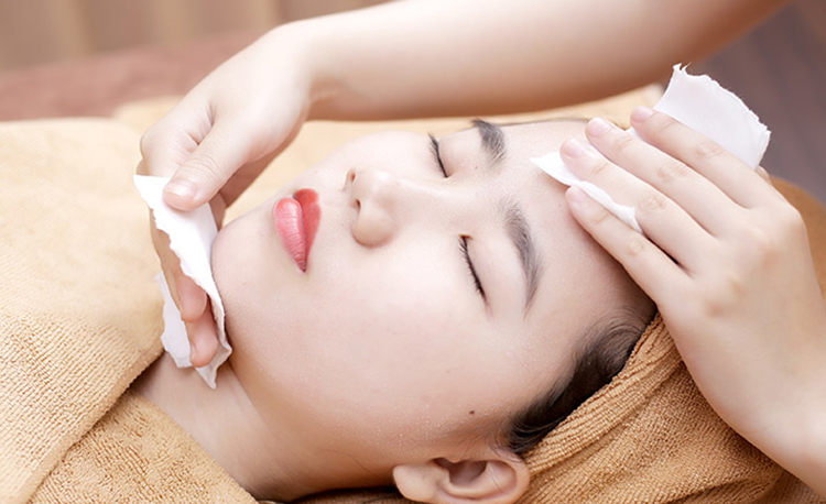 Liệu Trình Trẻ Hóa Da Bằng Mặt Nạ Tại Beu Spa