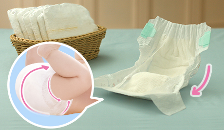 Tã/Bỉm dán Moony Natural Size S- 58 miếng( bé 4- 8kg)