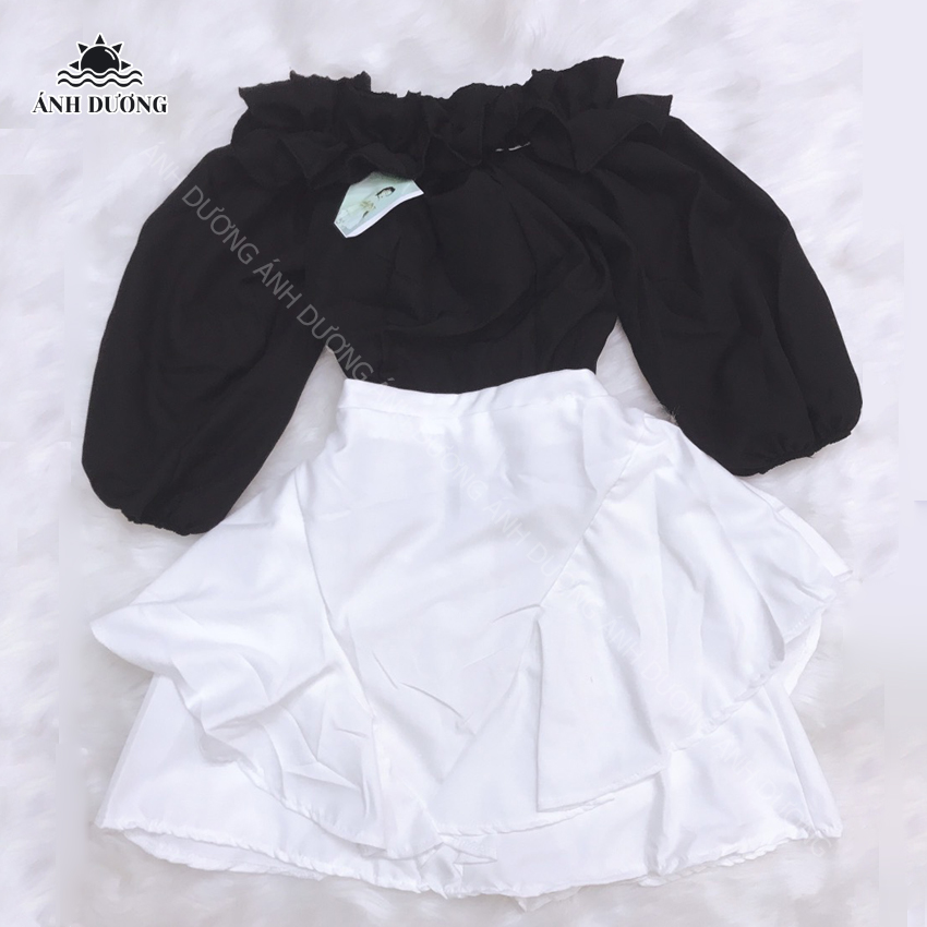 Set áo trễ vai tay phồng màu đen và chân váy trắng phong cách dễ thương Ánh Dương Clothing