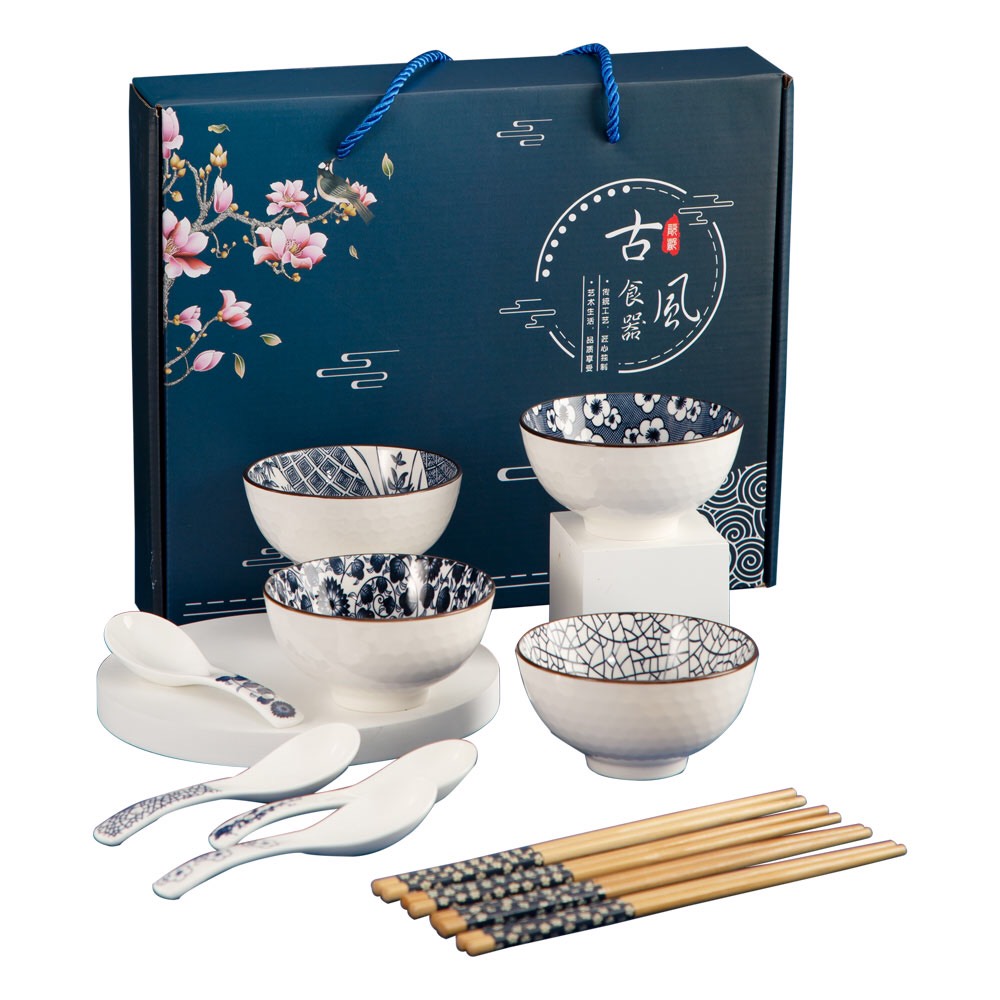 bo-4-muong-chen-dua-phong-cach-nhat-ban-cao-cap-sang-trong