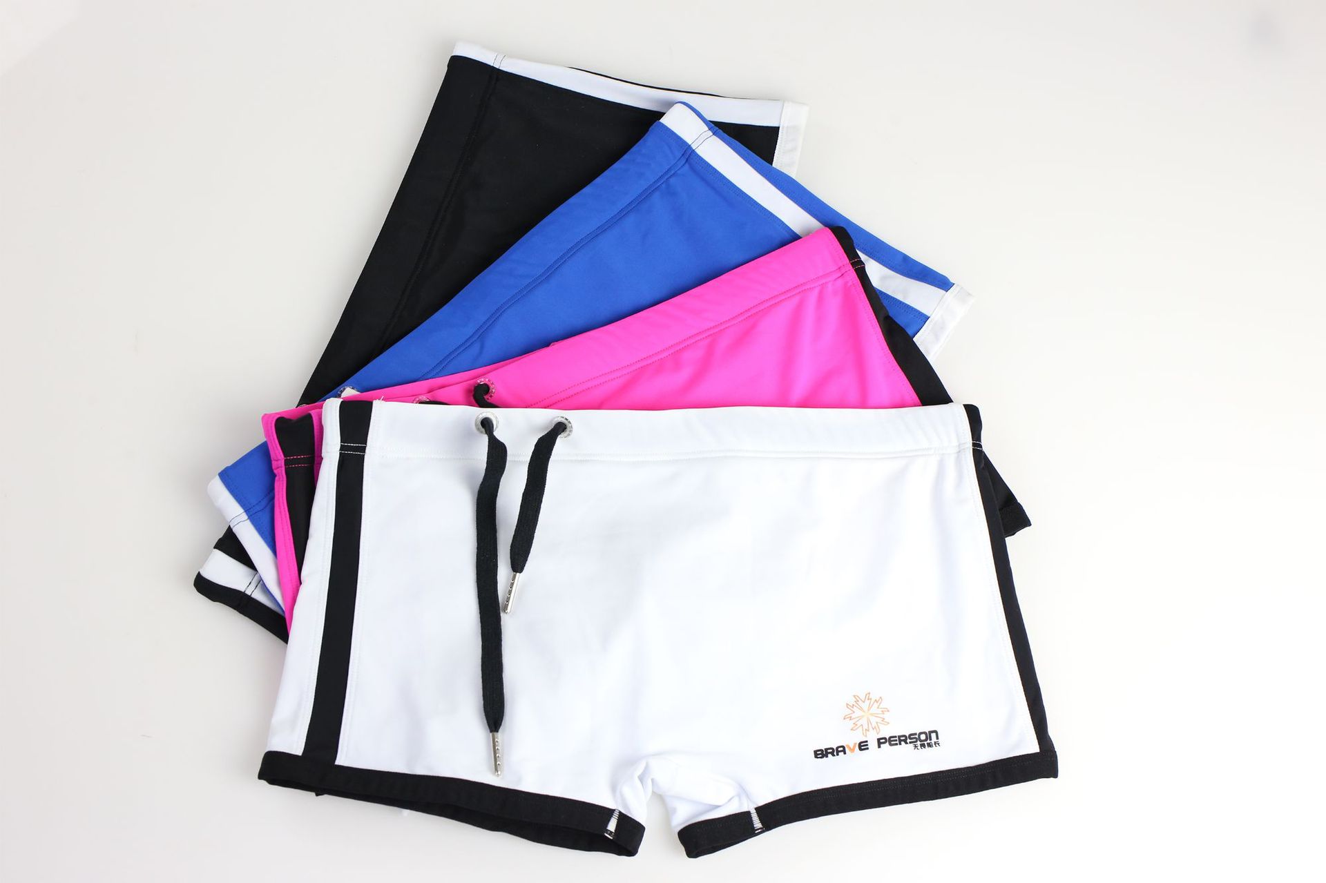Quần Bơi Nam Boxers Brave Person B1010 - Thiết Kế Trẻ Trung Thể Thao Dây Buộc Quần - Màu Sắc Kết Hợp Thời Trang Nam Tính