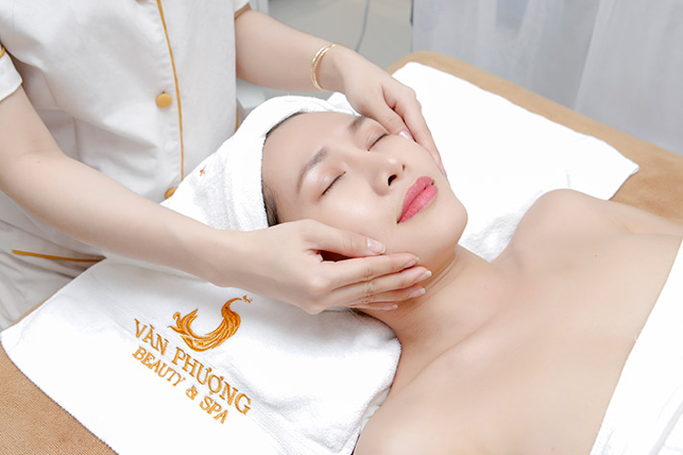 Liệu Trình 60 Phút Cấy tảo xoắn tươi Nhật Tại Thẩm Mỹ Viện Văn Phượng